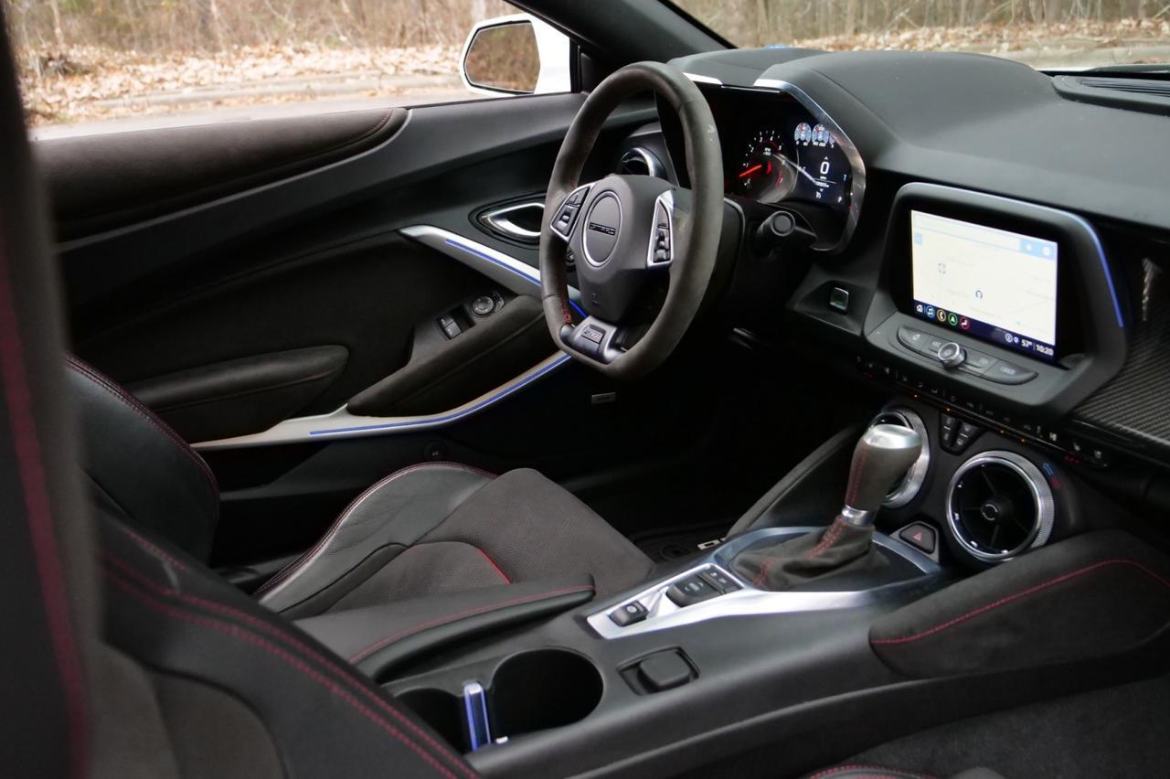 2021 Chevrolet Camaro ZL1 / Sunroof / 6.2L V8 / Recaro Seats! Lincolnton NC