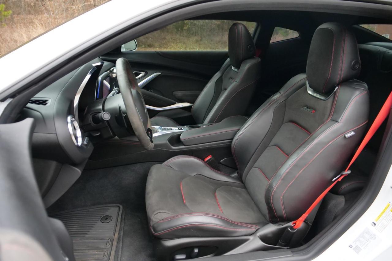 2021 Chevrolet Camaro ZL1 / Sunroof / 6.2L V8 / Recaro Seats! Lincolnton NC