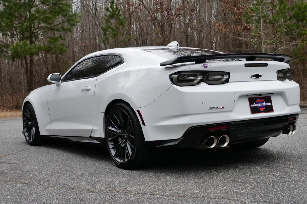 2021 Chevrolet Camaro ZL1 / Sunroof / 6.2L V8 / Recaro Seats! Lincolnton NC