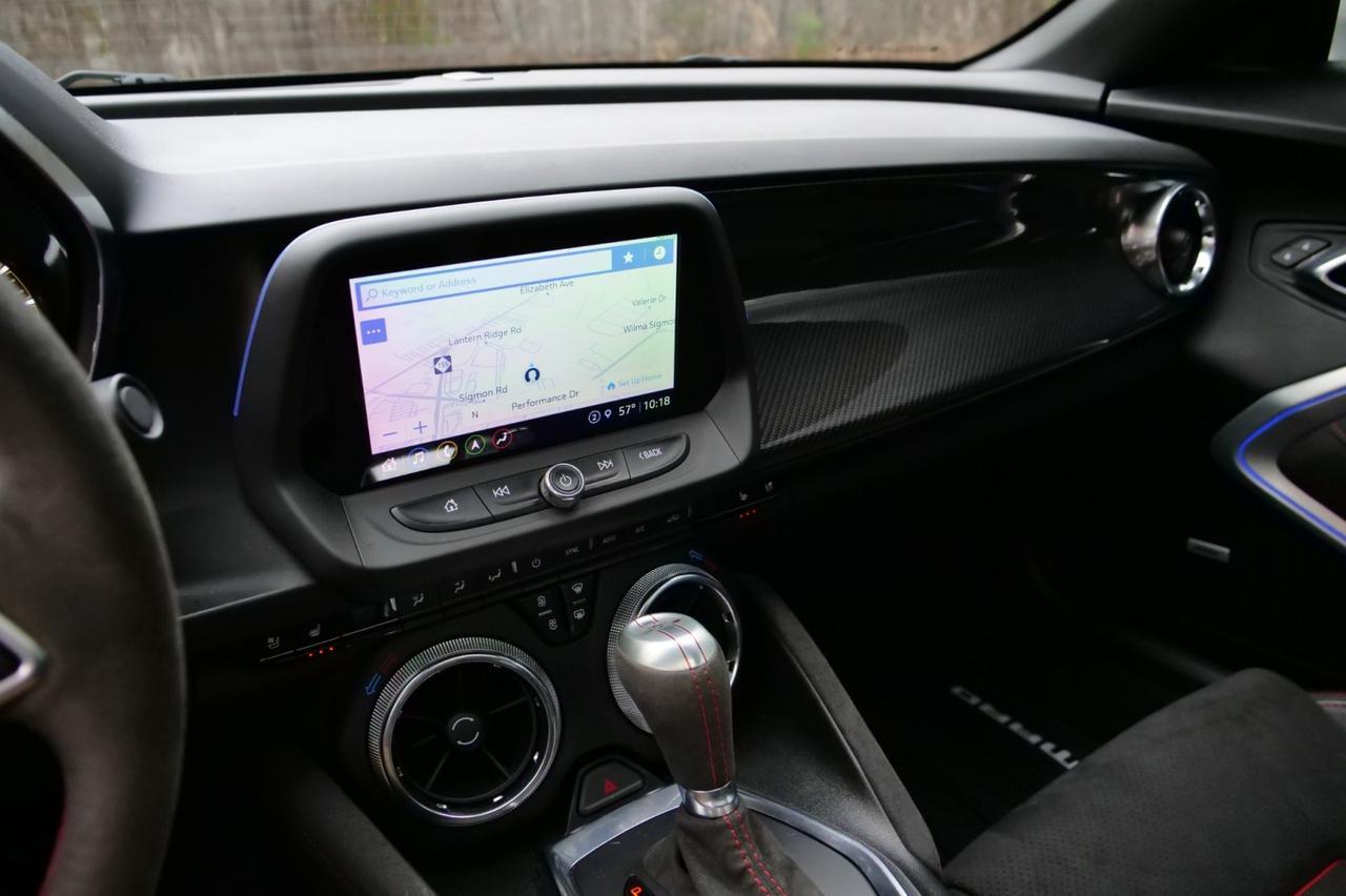 2021 Chevrolet Camaro ZL1 / Sunroof / 6.2L V8 / Recaro Seats! Lincolnton NC