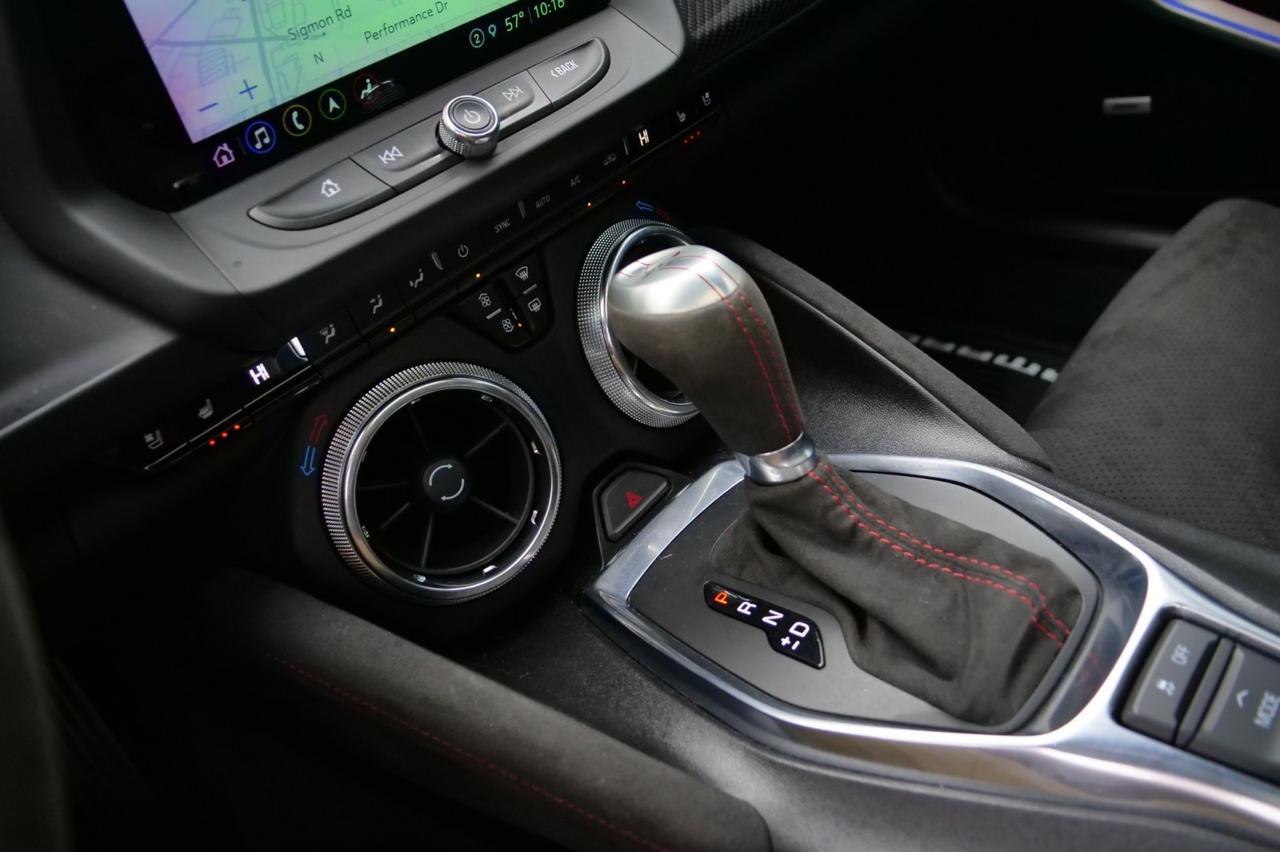 2021 Chevrolet Camaro ZL1 / Sunroof / 6.2L V8 / Recaro Seats! Lincolnton NC