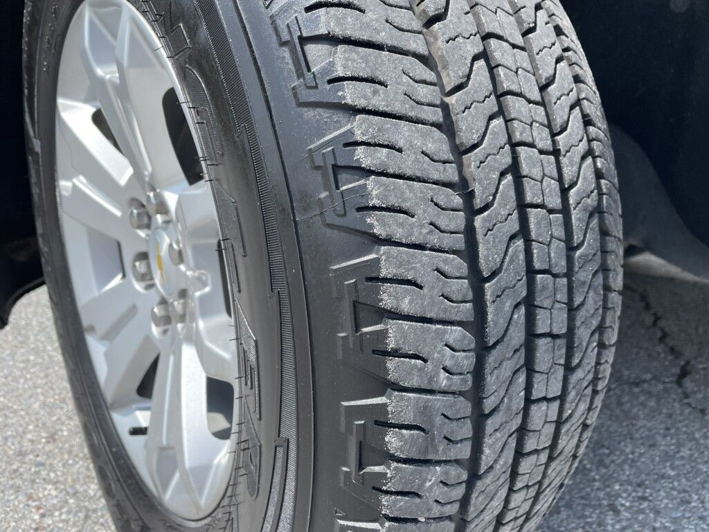 2021 Chevrolet Colorado 2WD LT~CLEAN CARFAX~REAR CARGO SHELF W/POWER BOX~LOCKABLE CARGO Sarasota FL