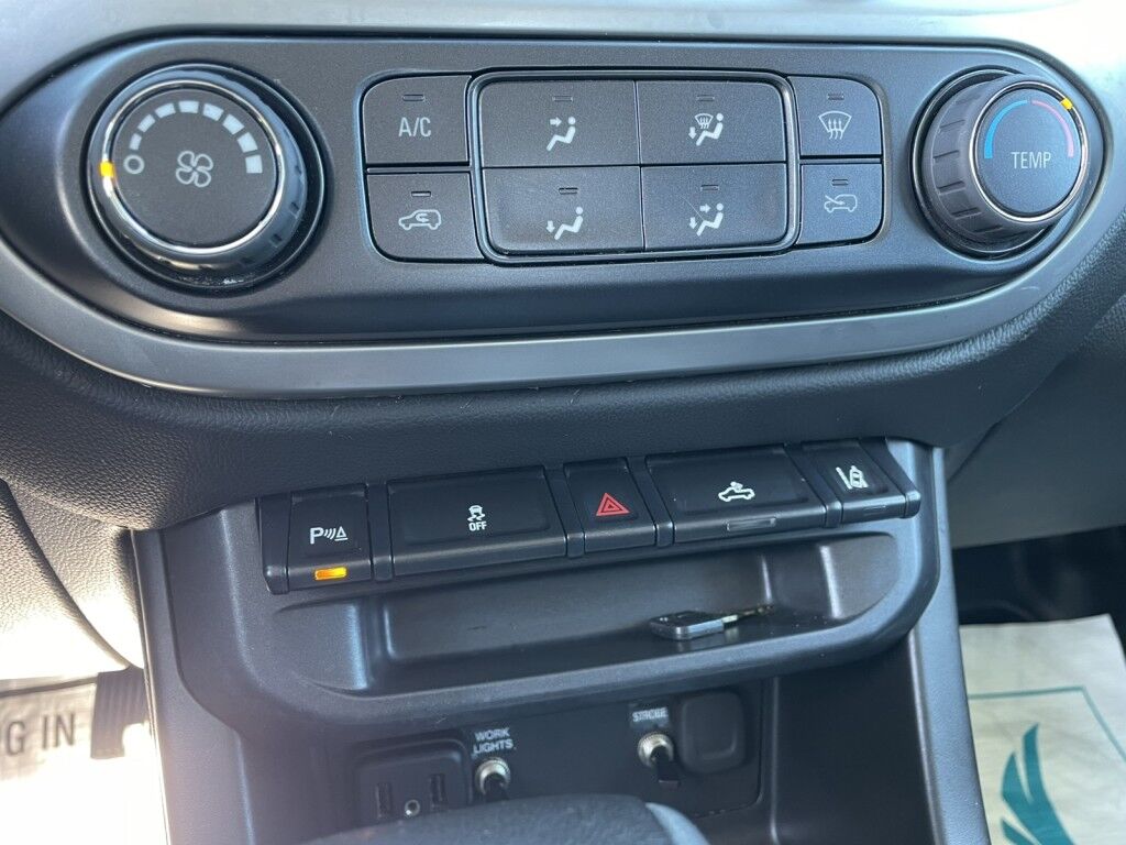 2021 Chevrolet Colorado 2WD LT~CLEAN CARFAX~WORK TRUCK~REAR SHELF W/POWER BOX~ONLINE FIN Sarasota FL