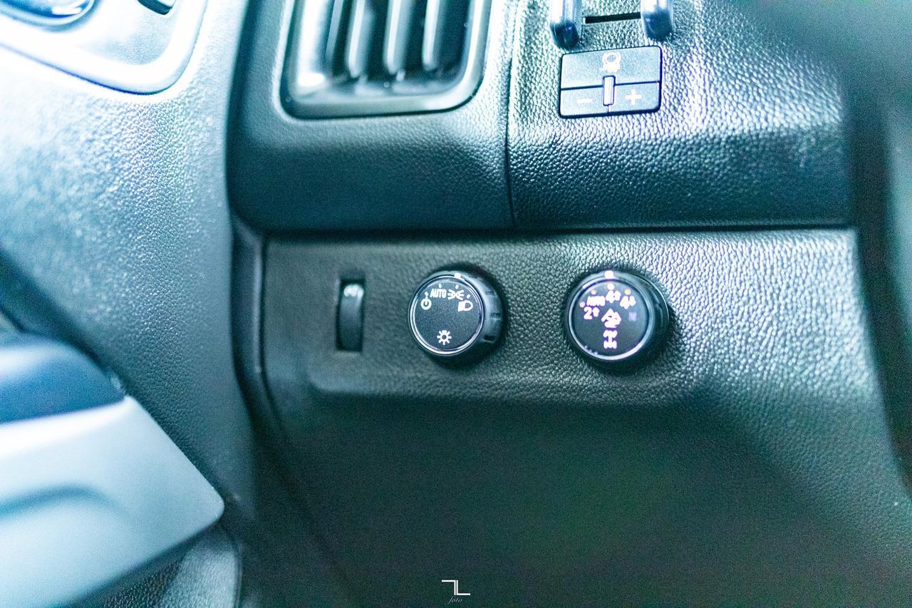 2021 Chevrolet Colorado 4x4 Crew Cab ZR2 Diesel Leather Nav BCam Red Deer AB