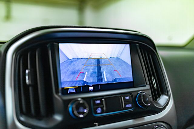 2021 Chevrolet Colorado 4x4 Crew Cab ZR2 Diesel Leather Nav BCam Red Deer AB