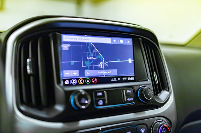 2021 Chevrolet Colorado 4x4 Crew Cab ZR2 Diesel Leather Nav BCam Red Deer AB