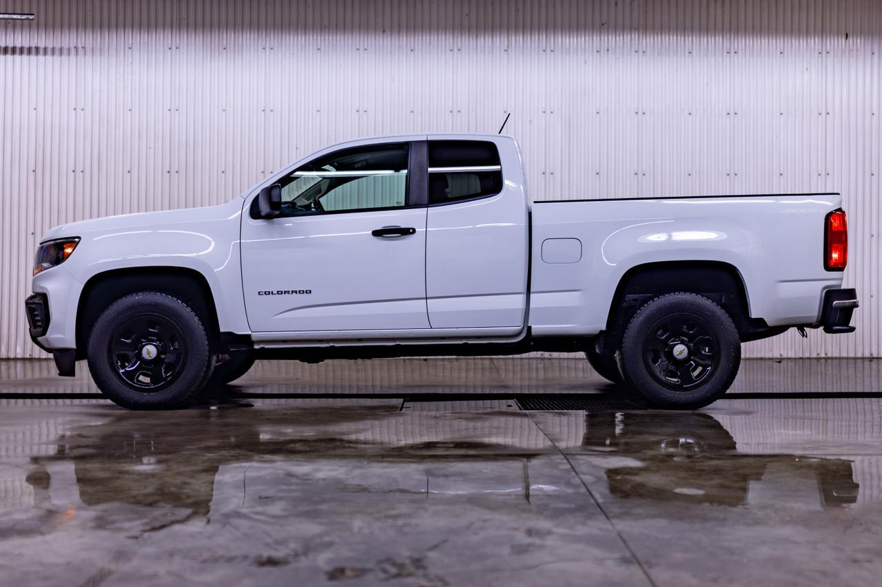 2021 Chevrolet Colorado 4x4 Ext Cab LT BCam Red Deer AB
