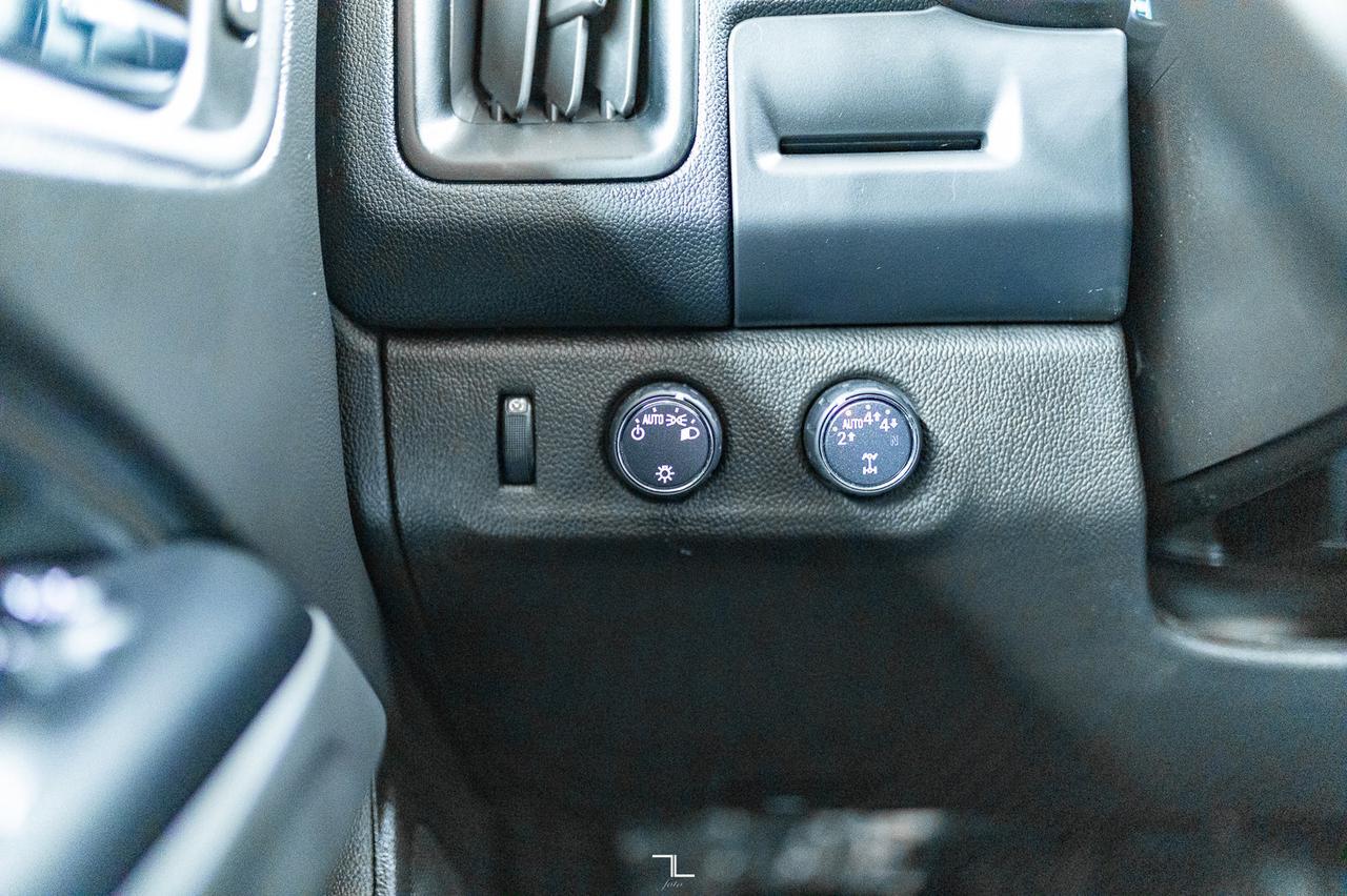 2021 Chevrolet Colorado 4x4 Ext Cab LT Red Deer AB