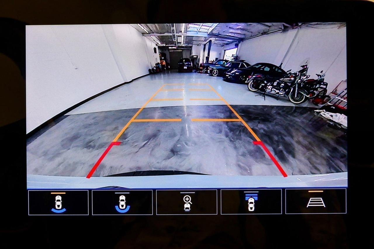 2021 Chevrolet Corvette 2LT Newport Beach CA