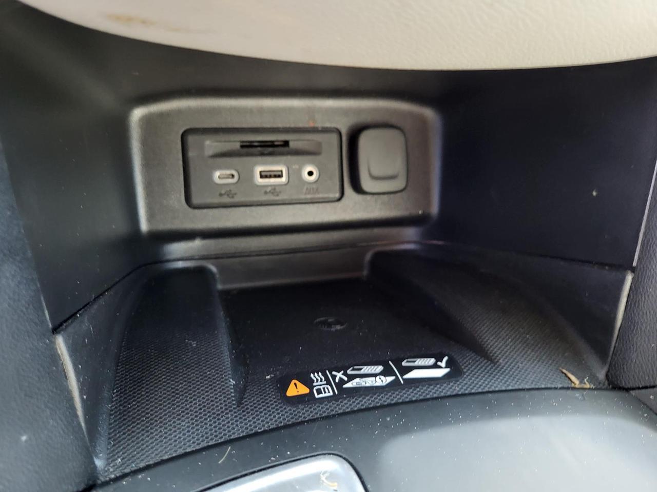 2021 Chevrolet Equinox AWD 4dr Premier Beeville TX