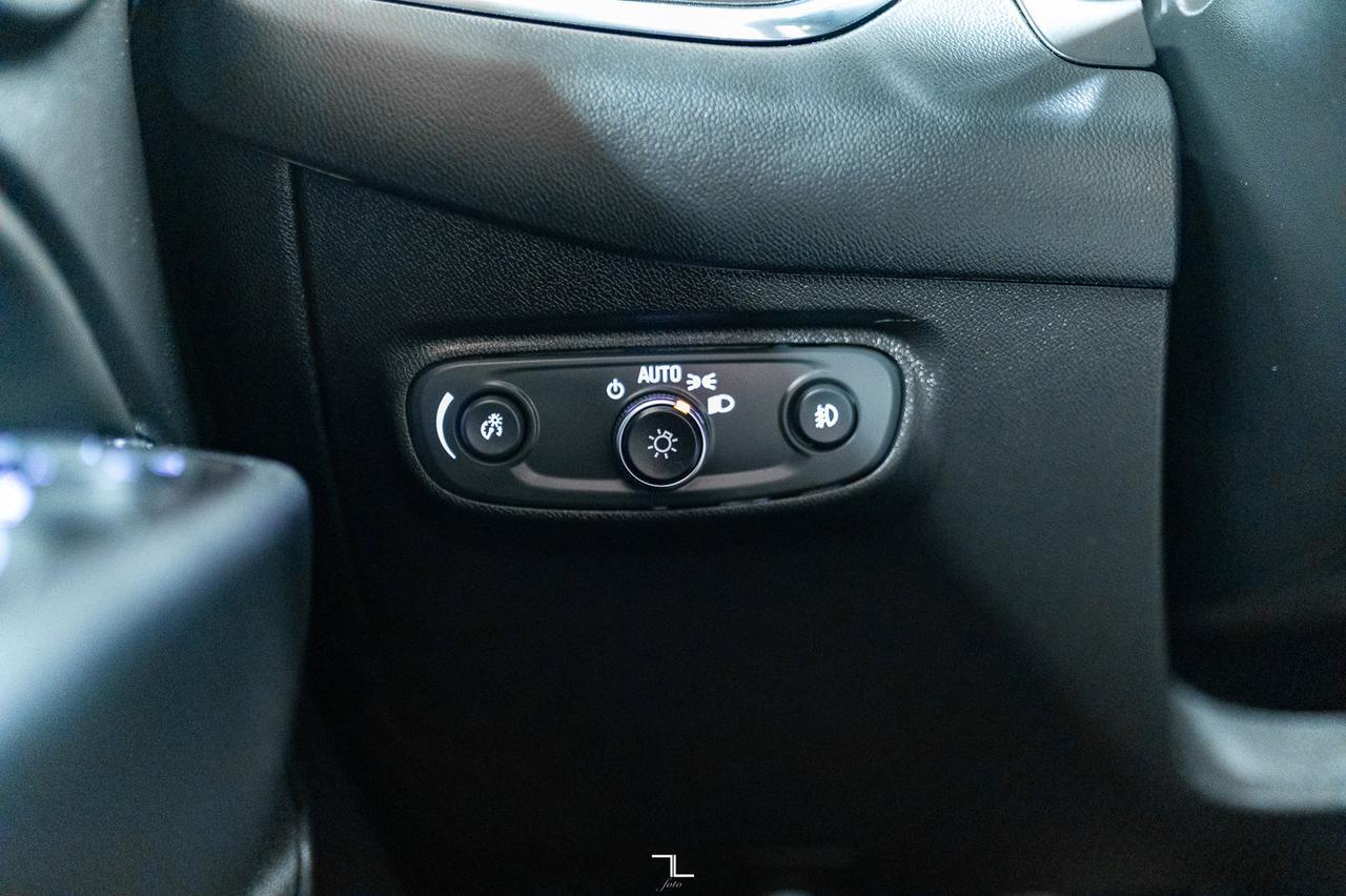 2021 Chevrolet Equinox AWD LT BCam Red Deer AB