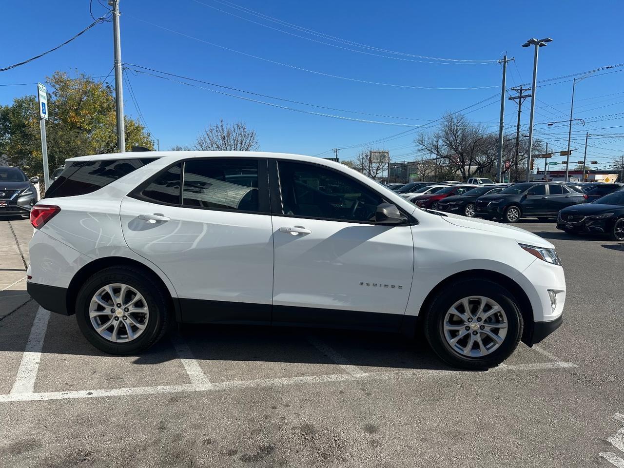 2021 Chevrolet Equinox FWD LS