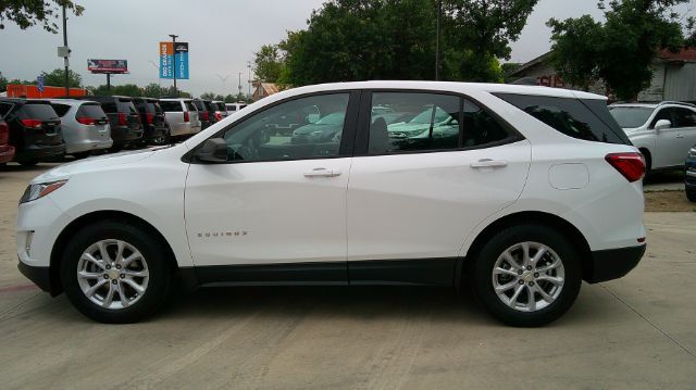 2021 Chevrolet Equinox FWD LS San Antonio TX