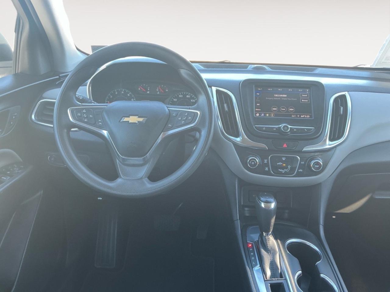 2021 Chevrolet Equinox LS, APPLE CARPLAY/ANDROID AUTO, NAVIGATION, BACKUP CAMERA, POWER MIRRORS, WIFI, ONLY 1 OWNER, COME AND TEST DRIVE TODAY! Norfolk VA