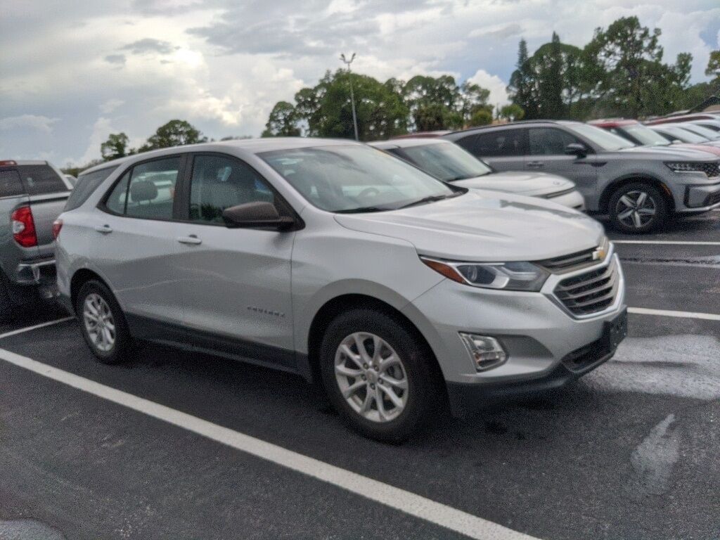 2021 Chevrolet Equinox LS Oshkosh WI