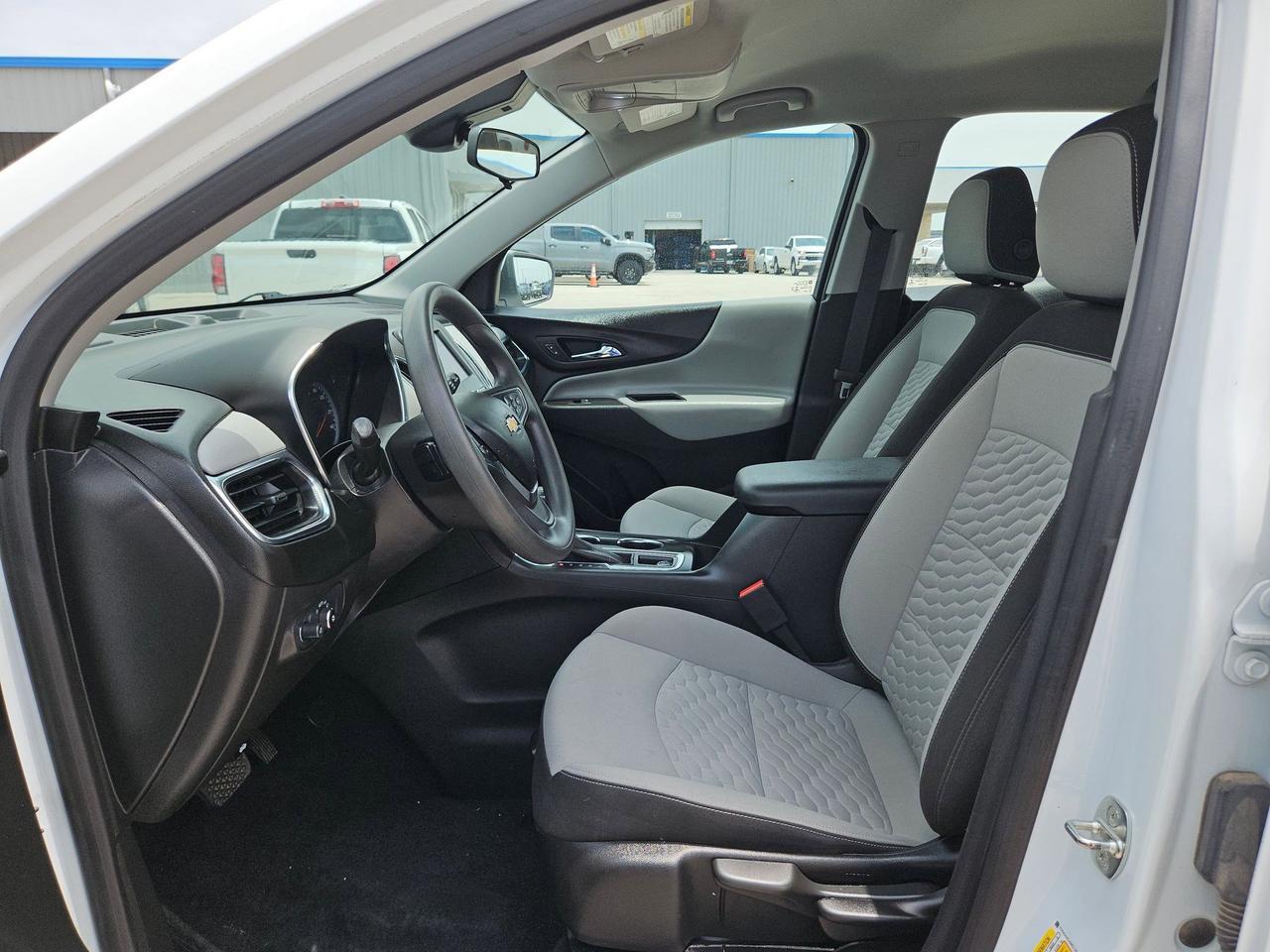 2021 Chevrolet Equinox LS Castroville TX