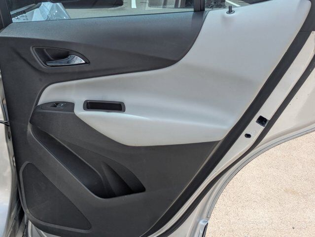 2021 Chevrolet Equinox LS Castroville TX