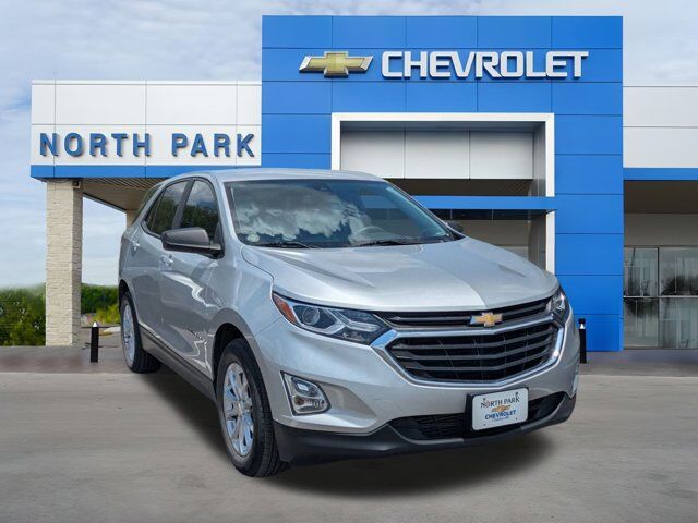 2021 Chevrolet Equinox LS Castroville TX