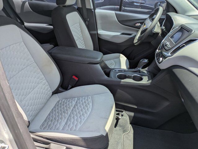 2021 Chevrolet Equinox LS Castroville TX