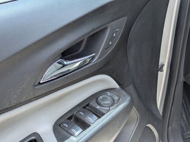 2021 Chevrolet Equinox LS Castroville TX