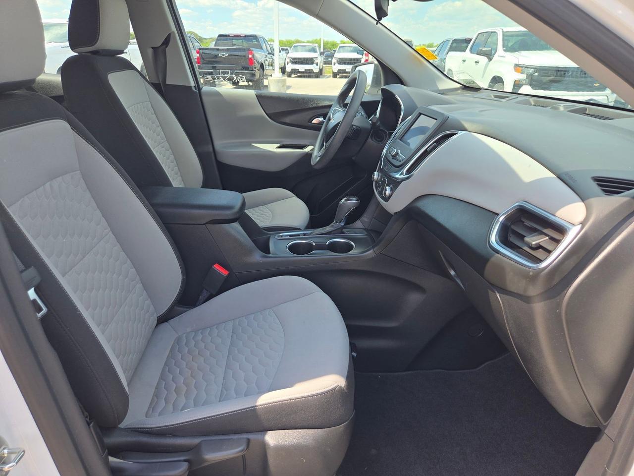 2021 Chevrolet Equinox LS Castroville TX