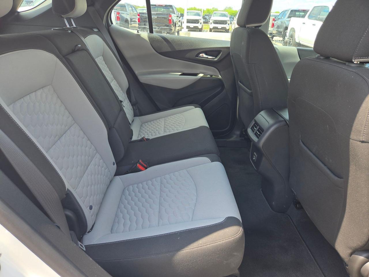 2021 Chevrolet Equinox LS Castroville TX
