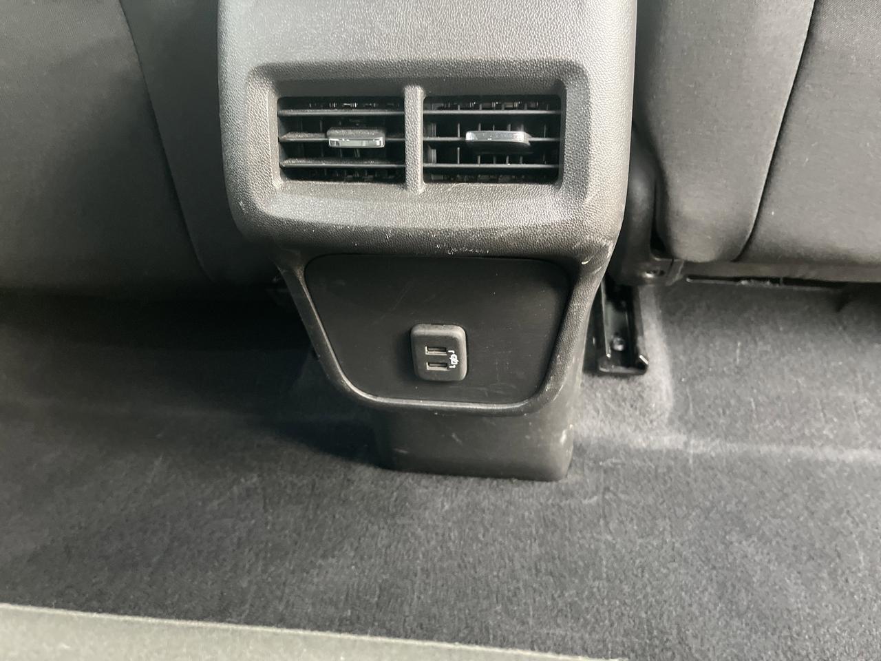 2021 Chevrolet Equinox LT AWD Conf&ConvPkg w/18s HtdSeats PwrLiftgate RemoteStart FogLights BlackBowties Saukville WI