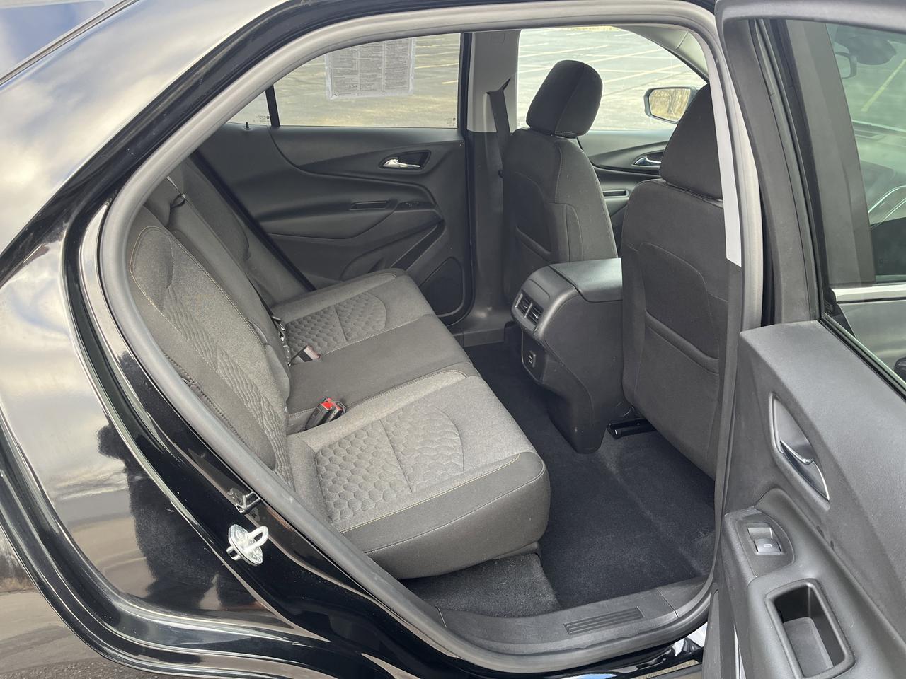 2021 Chevrolet Equinox LT AWD Conf&ConvPkg w/18s HtdSeats PwrLiftgate RemoteStart FogLights BlackBowties Saukville WI