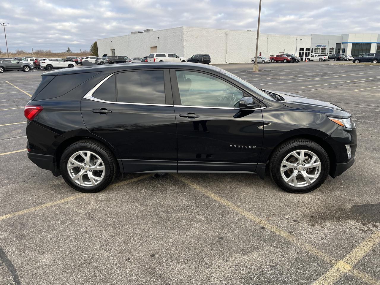 2021 Chevrolet Equinox LT AWD Conf&ConvPkg w/18s HtdSeats PwrLiftgate RemoteStart FogLights BlackBowties Saukville WI