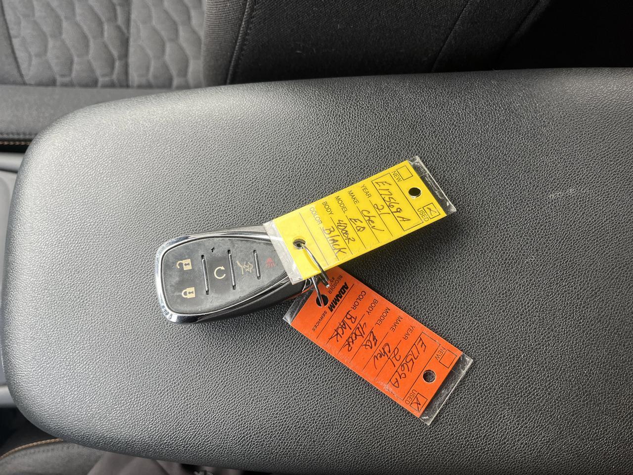 2021 Chevrolet Equinox LT AWD Conf&ConvPkg w/18s HtdSeats PwrLiftgate RemoteStart FogLights BlackBowties Saukville WI