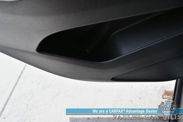 2021 Chevrolet Equinox LT / AWD / Driver Convenience Pkg / Auto Start / Power & Heated Cloth Seats / Lane Departure & Blind Spot Alert / Apple CarPlay & Android Auto / Back Up Camera / Keyless Entry & Start / Power Liftgate / 1-Owner Anchorage AK