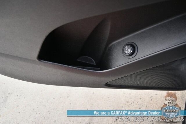 2021 Chevrolet Equinox LT / AWD / Driver Convenience Pkg / Auto Start / Power & Heated Cloth Seats / Lane Departure & Blind Spot Alert / Apple CarPlay & Android Auto / Back Up Camera / Keyless Entry & Start / Power Liftgate / 1-Owner Anchorage AK