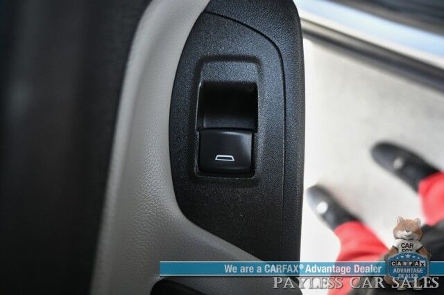 2021 Chevrolet Equinox LT / AWD / Driver Convenience Pkg / Auto Start / Power & Heated Cloth Seats / Lane Departure & Blind Spot Alert / Apple CarPlay & Android Auto / Back Up Camera / Keyless Entry & Start / Power Liftgate / 1-Owner Anchorage AK