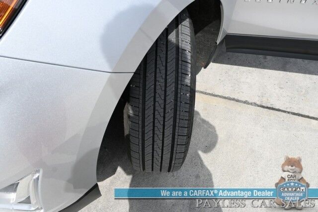 2021 Chevrolet Equinox LT / AWD / Driver Convenience Pkg / Auto Start / Power & Heated Cloth Seats / Lane Departure & Blind Spot Alert / Apple CarPlay & Android Auto / Back Up Camera / Keyless Entry & Start / Power Liftgate / 1-Owner Anchorage AK