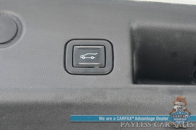 2021 Chevrolet Equinox LT / AWD / Driver Convenience Pkg / Auto Start / Power & Heated Cloth Seats / Lane Departure & Blind Spot Alert / Apple CarPlay & Android Auto / Back Up Camera / Keyless Entry & Start / Power Liftgate / 1-Owner Anchorage AK