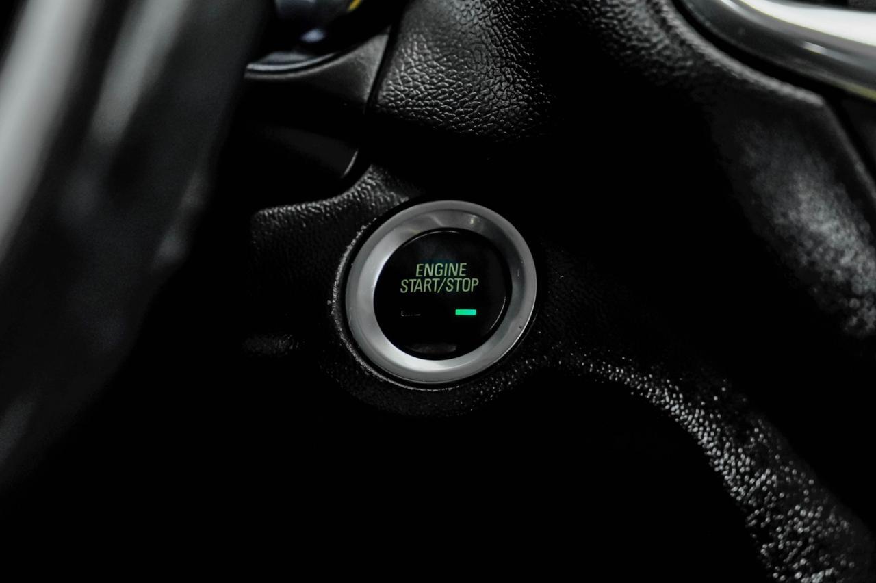 2021 Chevrolet Equinox LT CONFIDENCE & CONVENIENCE PKG CHEVY SAFETY ASSIST BLIND SPOT ASSIST REAR CAMERA Carrollton TX