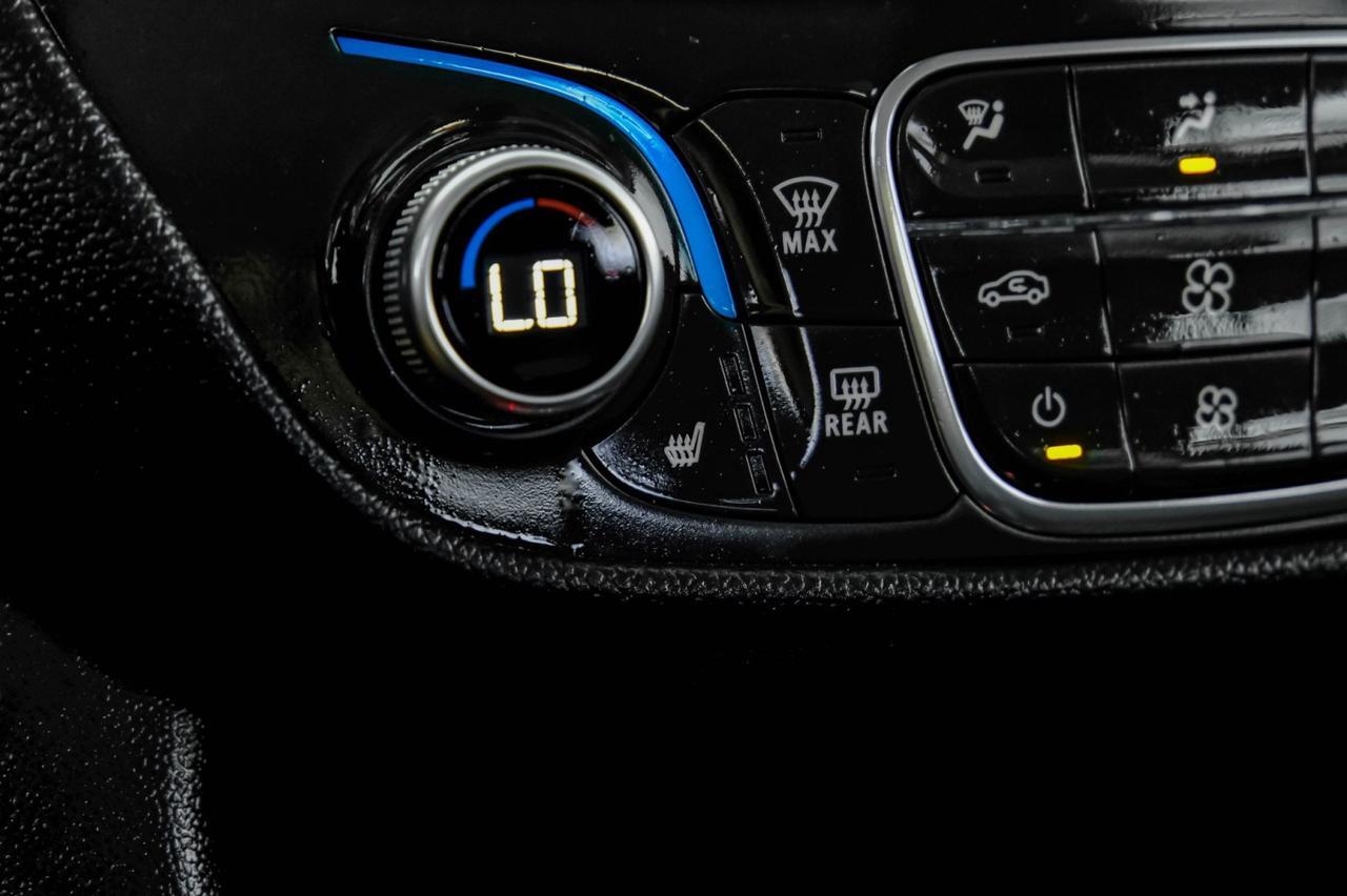 2021 Chevrolet Equinox LT CONFIDENCE & CONVENIENCE PKG CHEVY SAFETY ASSIST BLIND SPOT ASSIST REAR CAMERA Carrollton TX