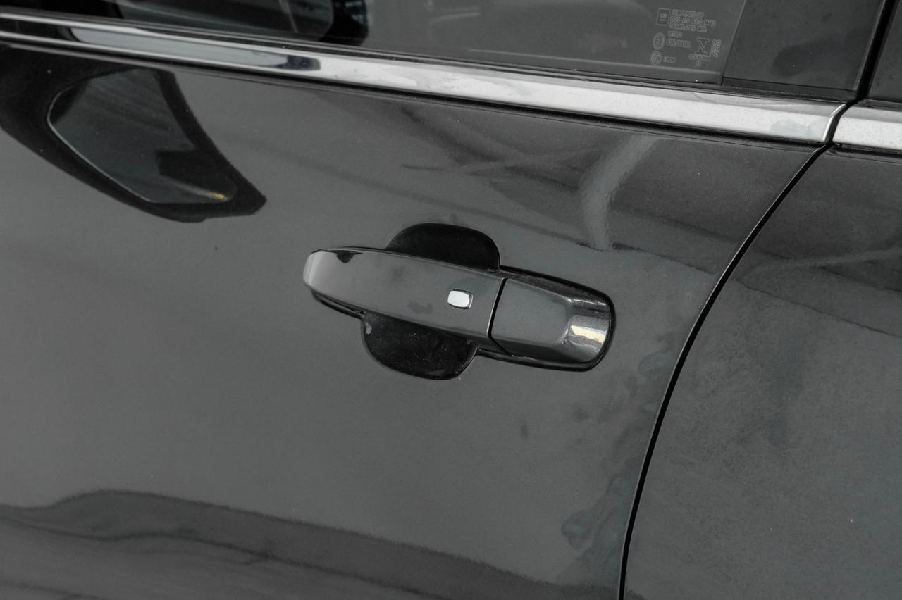 2021 Chevrolet Equinox LT CONFIDENCE & CONVENIENCE PKG CHEVY SAFETY ASSIST BLIND SPOT ASSIST REAR CAMERA Carrollton TX