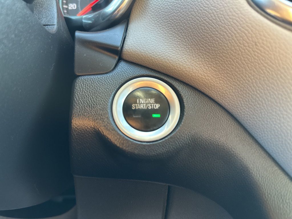 2021 Chevrolet Equinox LT Worcester MA