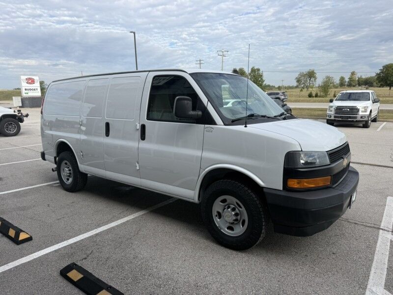 2021 Chevrolet Express 2500 Cargo Van 6.6L V8 Collinsville OK