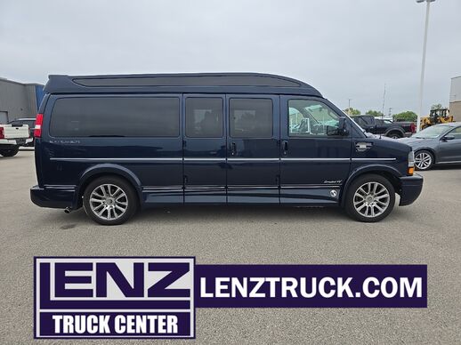 2021_Chevrolet_Express 2500_Cargo Van RWD 9 Passenger_ Fond du Lac WI