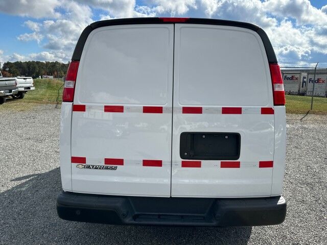 2021 Chevrolet Express 2500 Cargo Van w/ Bin Package Ashland VA