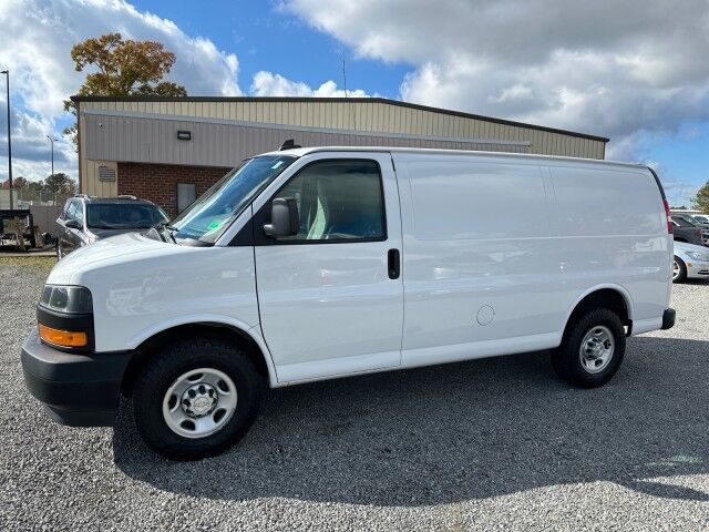 2021 Chevrolet Express 2500 Cargo Van w/ Bin Package
