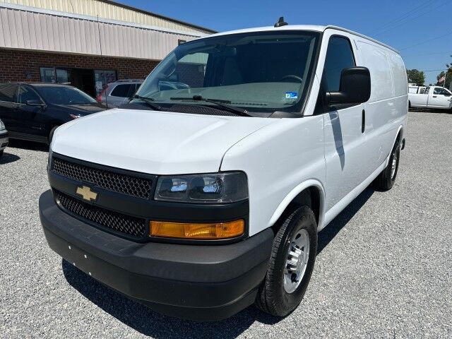 2021 Chevrolet Express 2500 Cargo Van w/ Bin Package