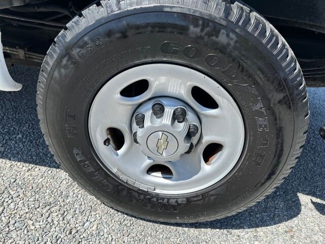 2021 Chevrolet Express 2500 Cargo Van w/ Ladder Rack & Bin Package - 6.6L Ashland VA