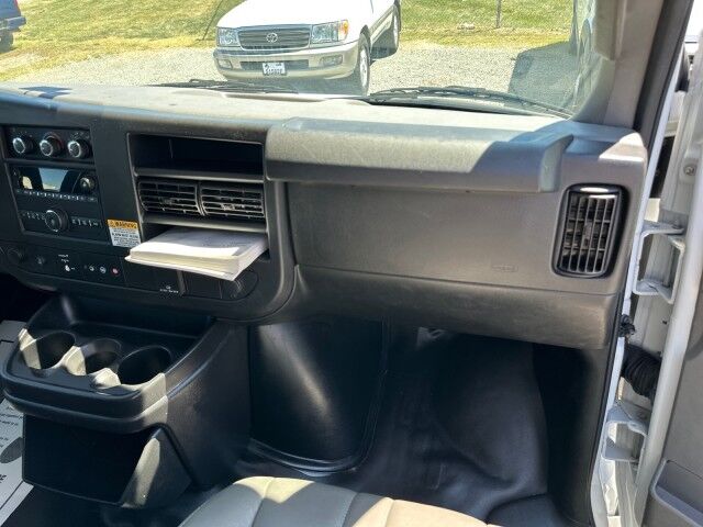2021 Chevrolet Express 2500 Cargo Van w/ Ladder Rack & Bin Pkg Ashland VA
