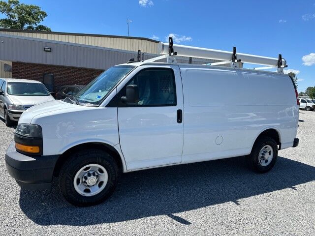 2021 Chevrolet Express 2500 Cargo Van w/ Ladder Rack & Bin Pkg