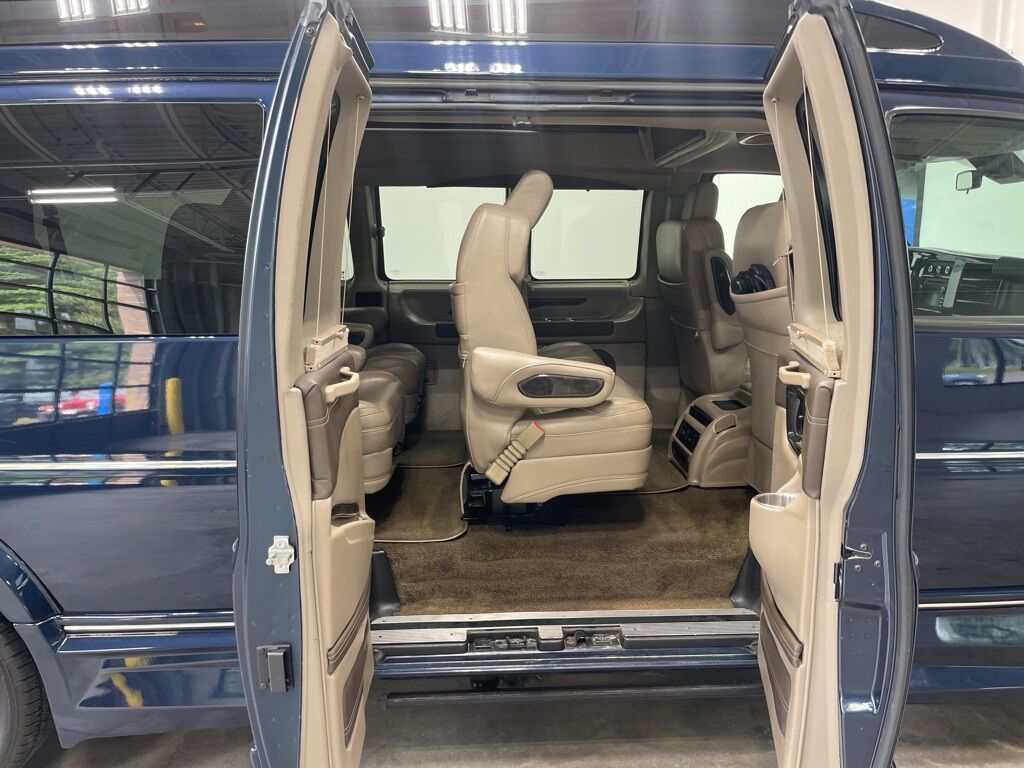 2021 Chevrolet Express 2500 Explorer Conversion RWD 9 Passenger Minocqua WI