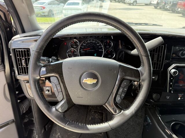 2021 Chevrolet Express 2500 LS Crestwood KY