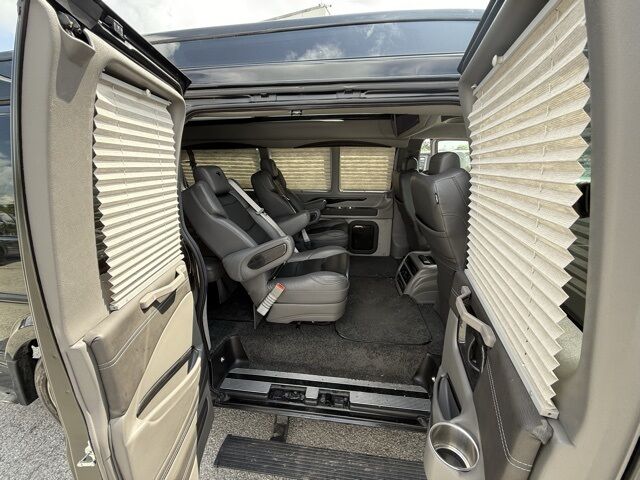 2021 Chevrolet Express 2500 LS Crestwood KY
